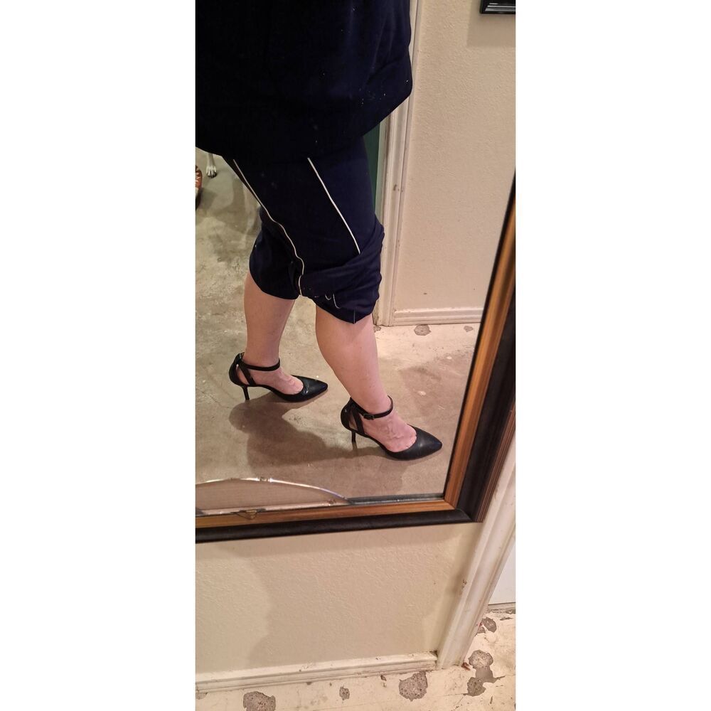 Marc Fisher Black Leather Heels Size 9